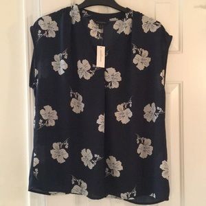 NWT Floral banana republic blouse